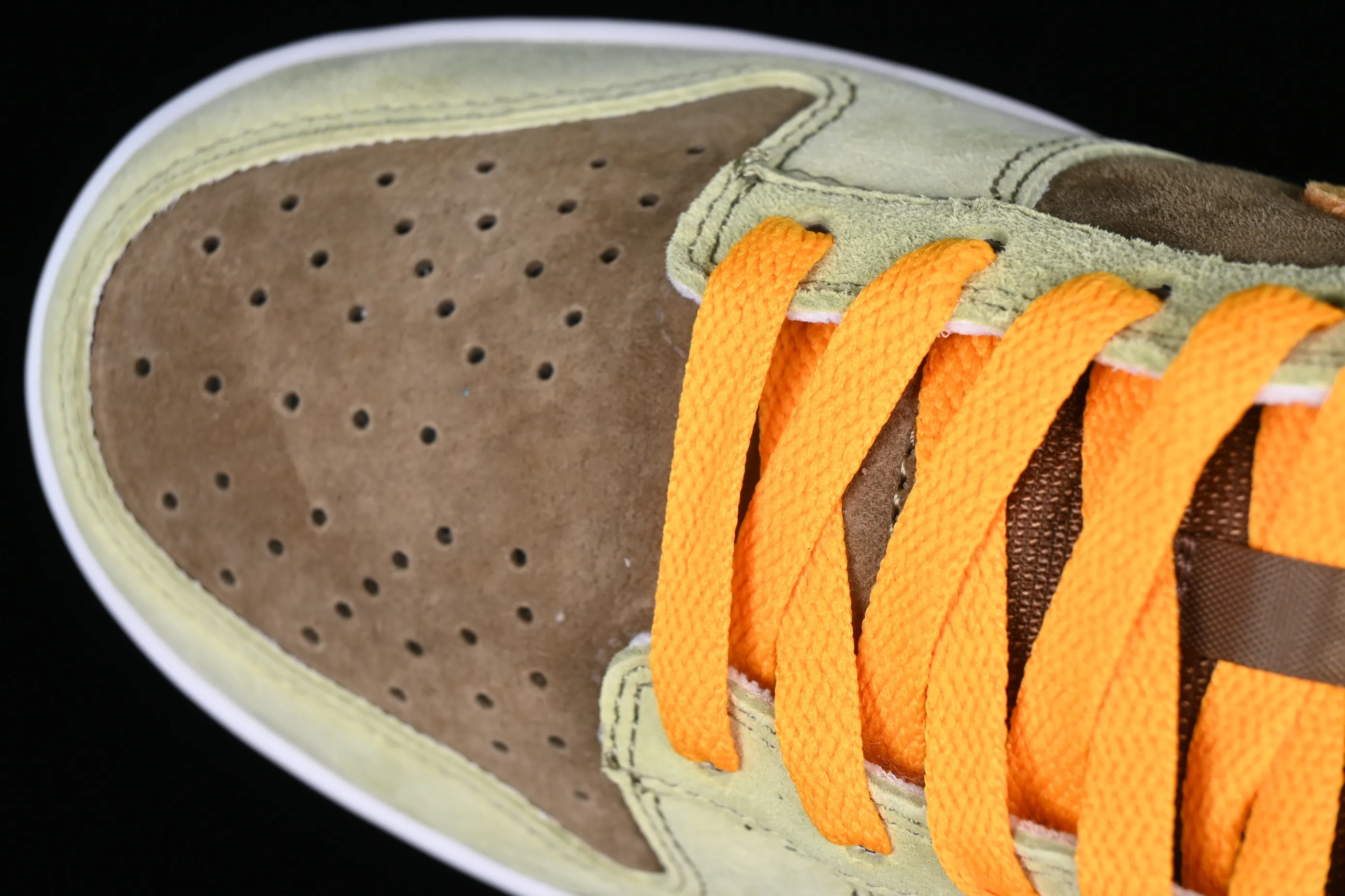 All Categories Nk SB Dunk Series Nk SB Dunk Low Low-top Sneakers Nk SB Dunk Low Prm Green Brown Orange SB Smashed Backboard Fashion Casual Sneakers DH5360-300